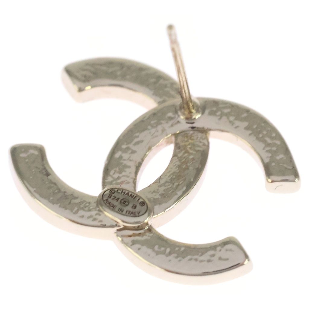 Chanel CC Logo Earrings Gold Pink — view 5
