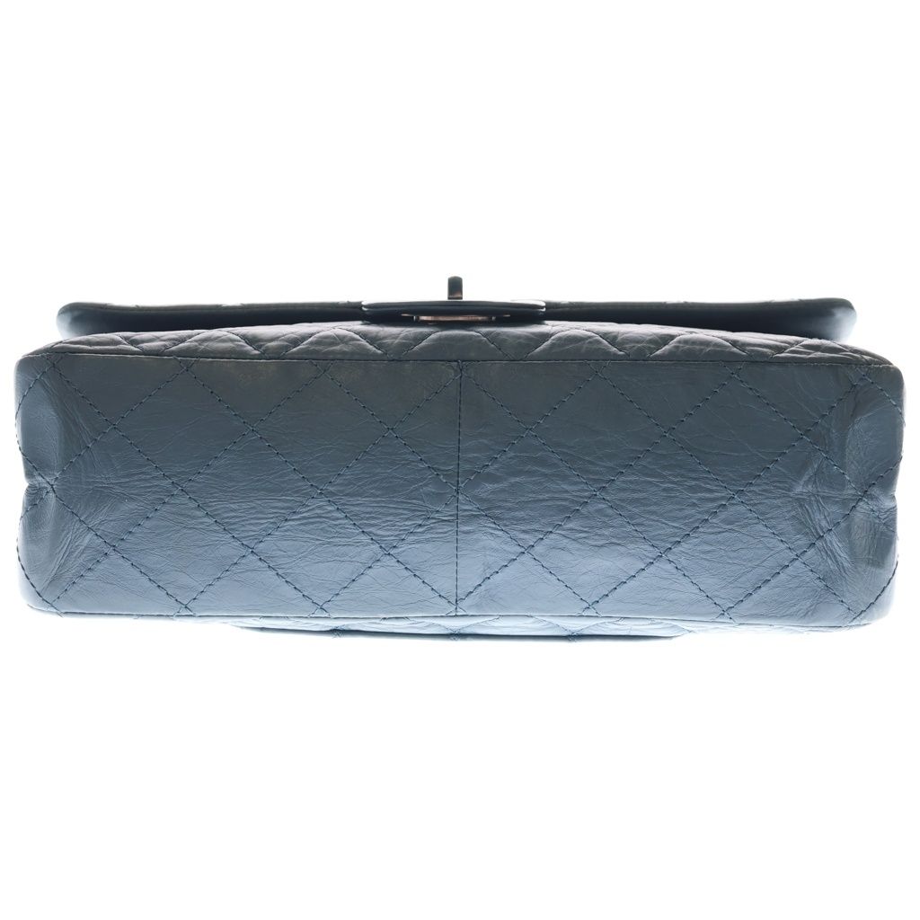 Chanel Quilted 2.55 Double Flap Chain Shoulder Bag Smoki Blue Leather Silver — view 4