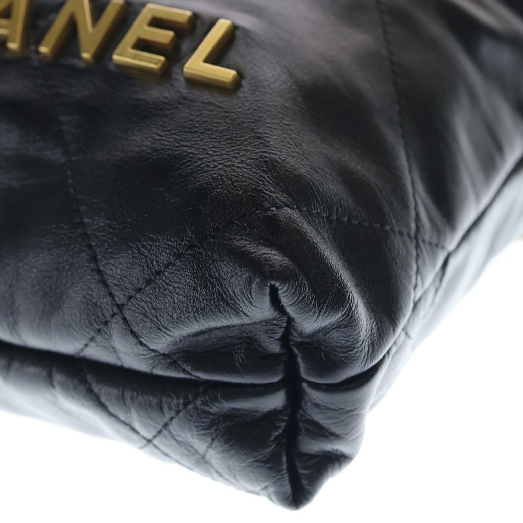 Chanel 22 Mini Shoulder Bag Black Calfskin Gold — view 5