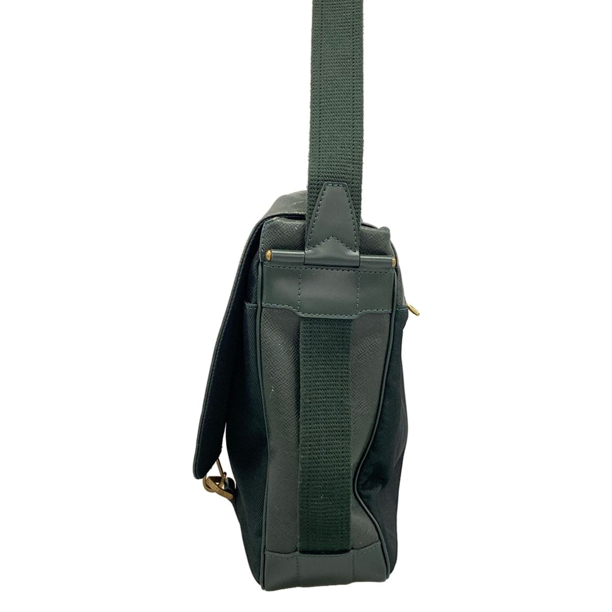 Louis Vuitton Shoulder Bag Taiga Delsu Epi Sea Leather — view 4