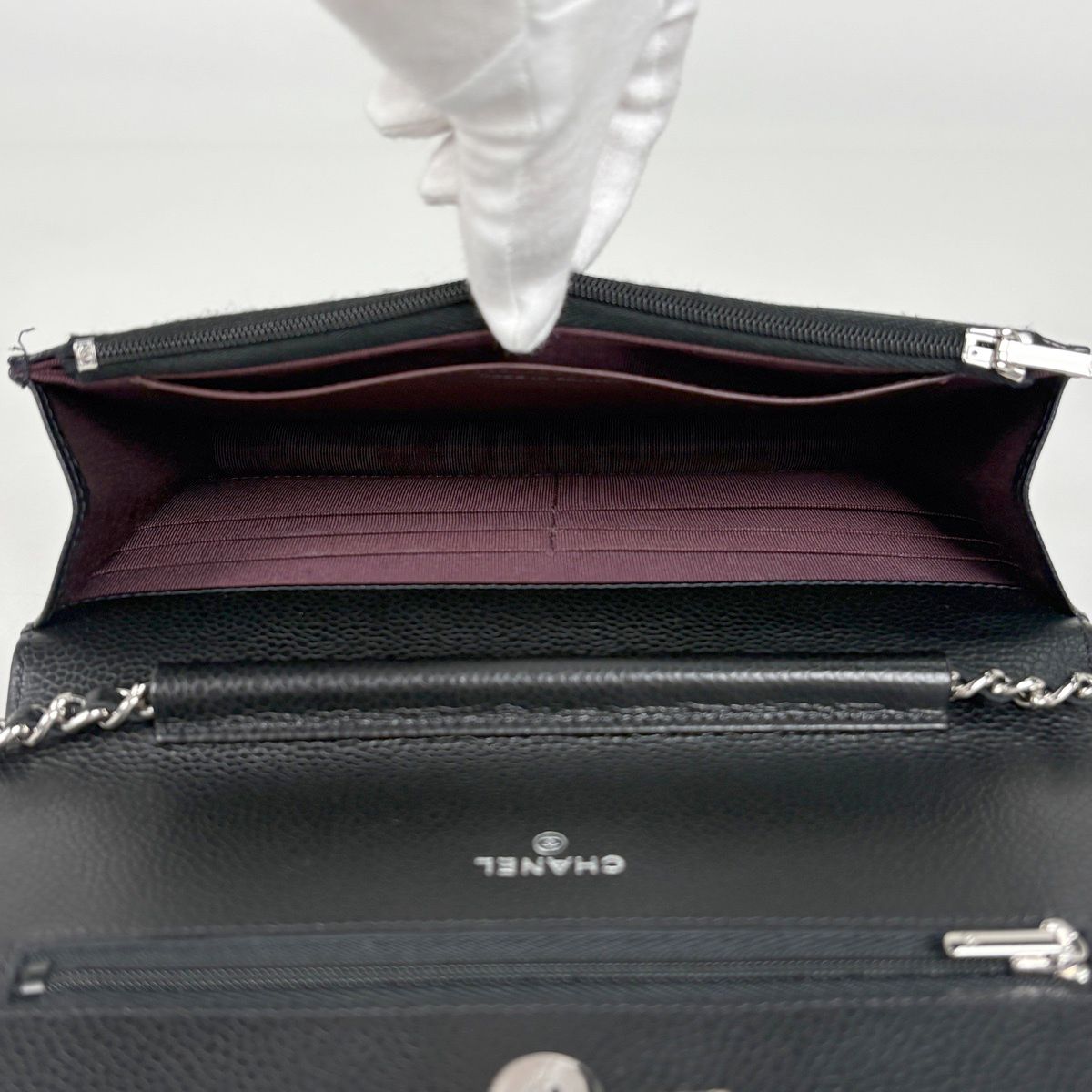 Chanel CC Logo Chain Wallet Quilted Shoulder Bag Caviar Leather Black — view 7