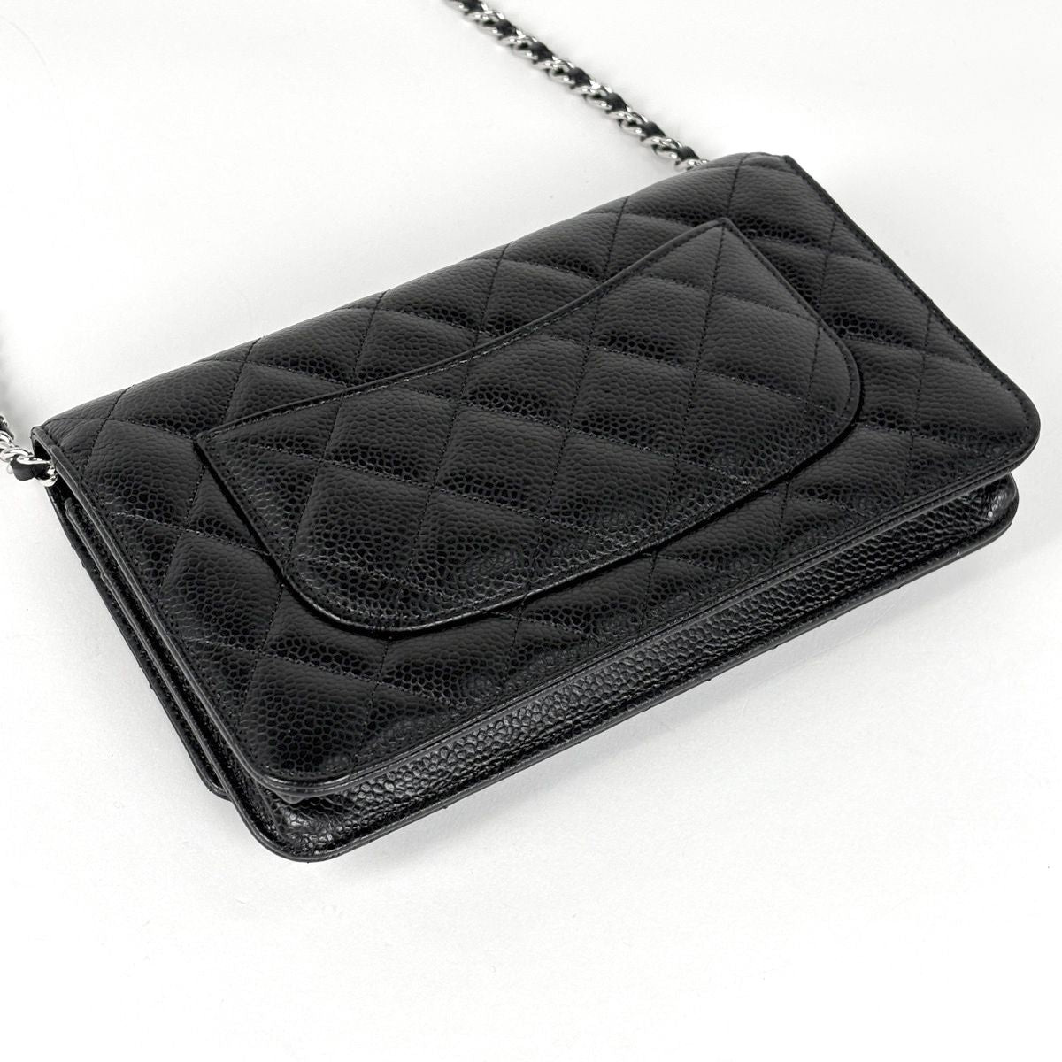 Chanel CC Logo Chain Wallet Quilted Shoulder Bag Caviar Leather Black — view 2