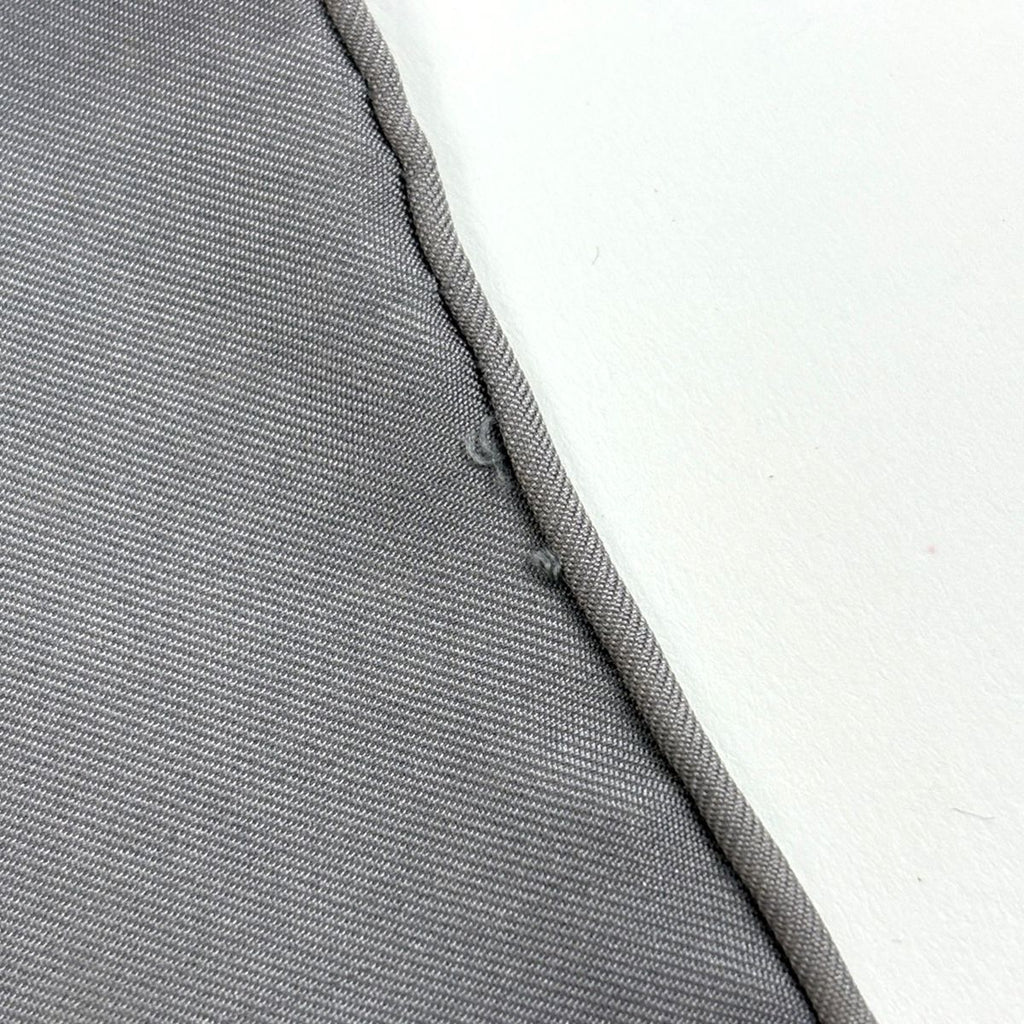 Hermes Carre 90 les Chevaux Des Moghols Mughal Dynasty Horse Scarf Silk Gray — view 4