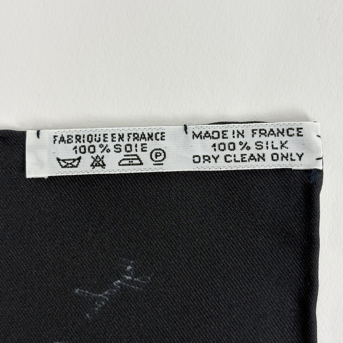Hermes Carre 90 L'intrus Intruder Scarf Silk Black Multicolor — view 2
