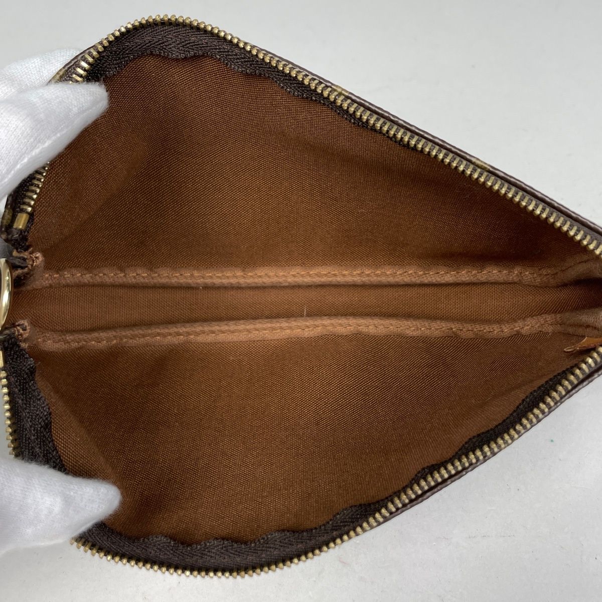 Louis Vuitton Pochette Makeup Cosmetics Pouch Monogram Brown — view 8