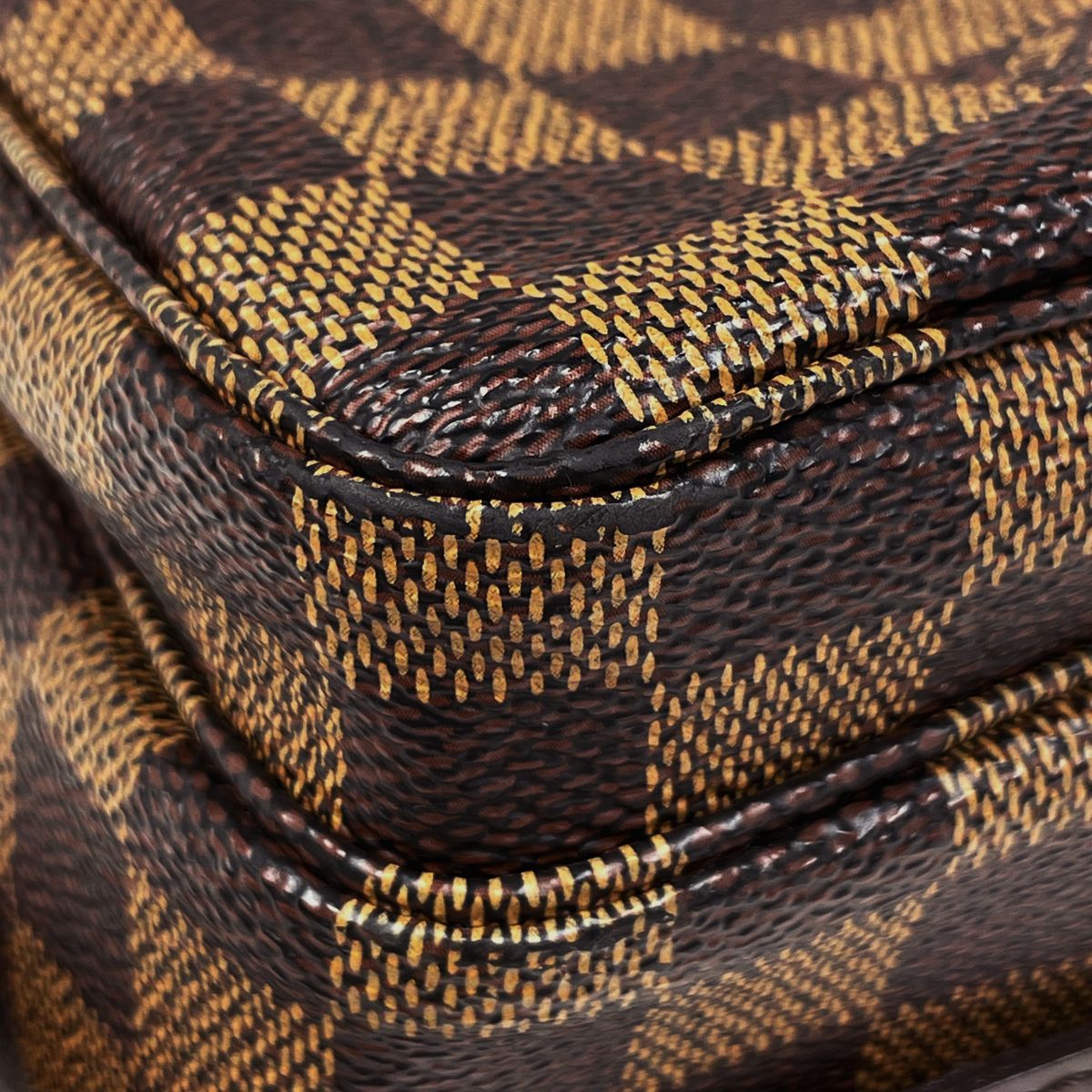 Louis Vuitton Naviglio Shoulder Bag Damier Brown — view 3