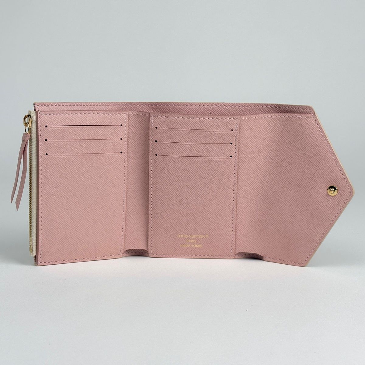 Louis Vuitton Portefeuille Victorine Trifold Wallet Damier Azur White — view 6