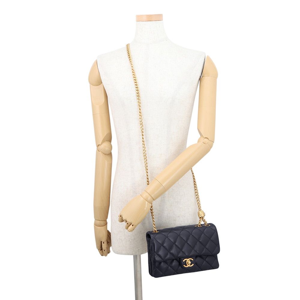 Chanel Chain Shoulder Bag Quilted 20 CC Logo Lambskin — view 5