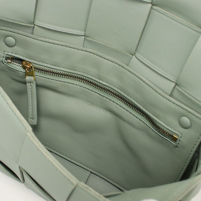 Bottega Veneta Maxi Intrecciato Crossbody Shoulder Bag Leather — view 6