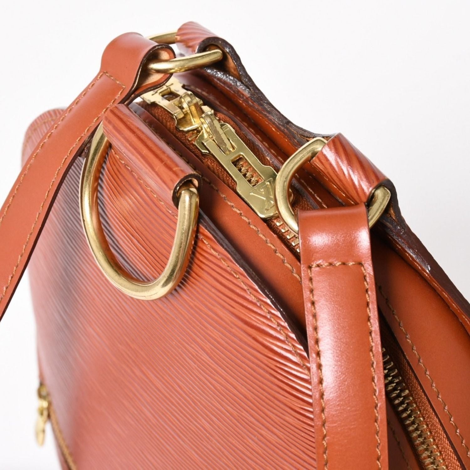 Louis Vuitton Epi Mabillon Kenya Brown Backpack Gold — view 8