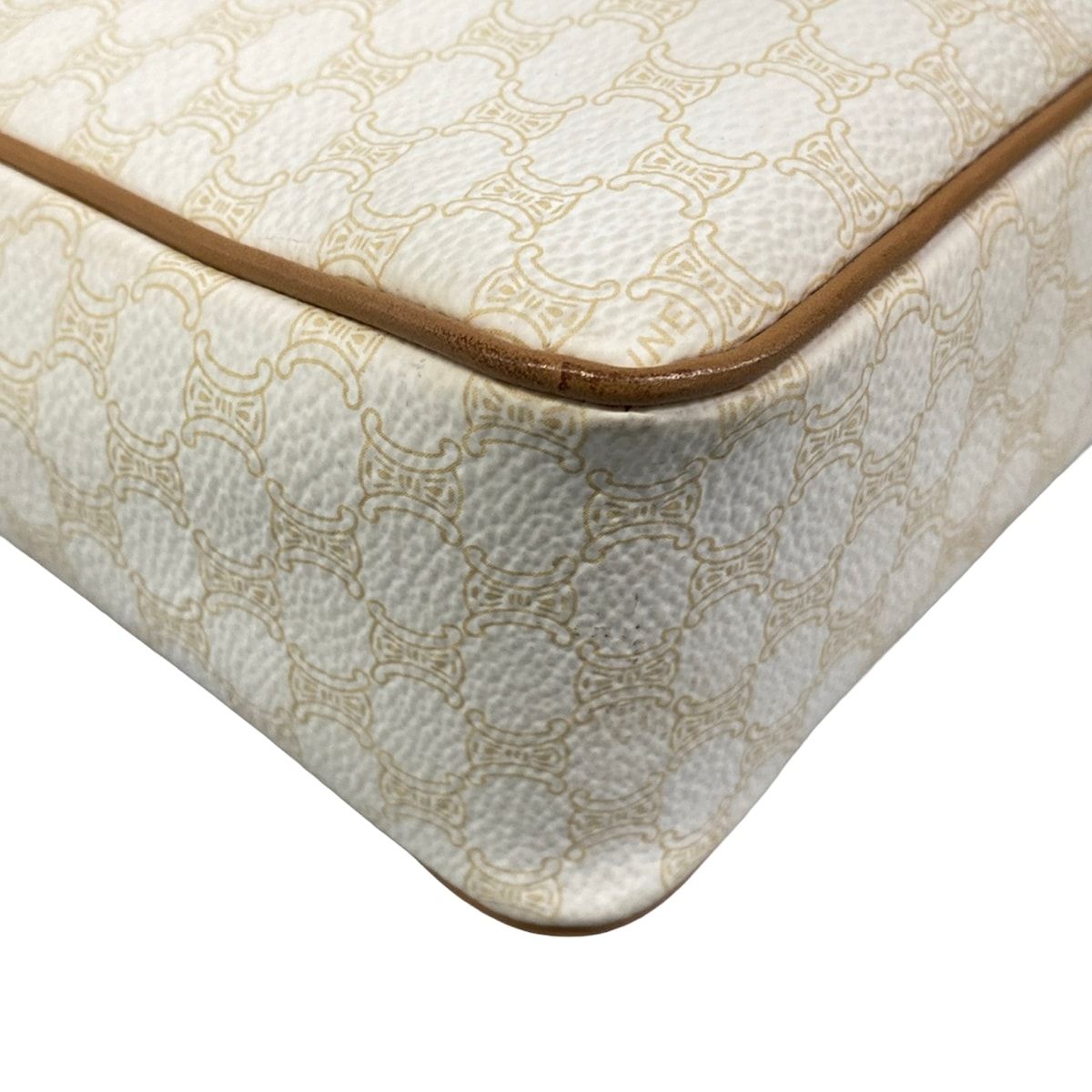 Celine Shoulder Bag Ganchini Macadam Pattern White Light Brown Leather — view 6