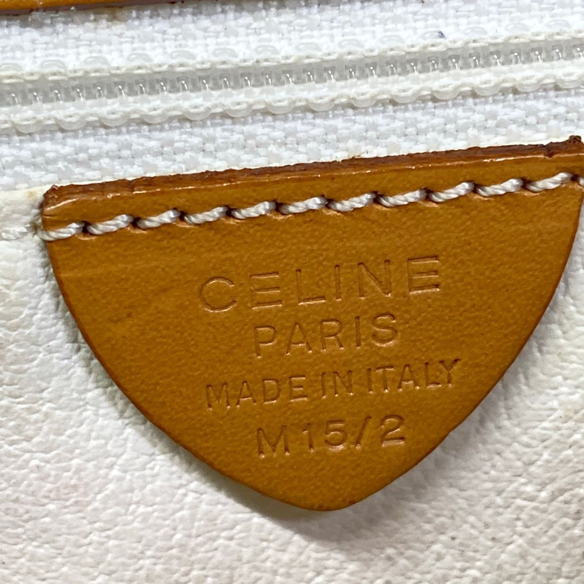 Celine Shoulder Bag Ganchini Macadam Pattern White Light Brown Leather — view 8