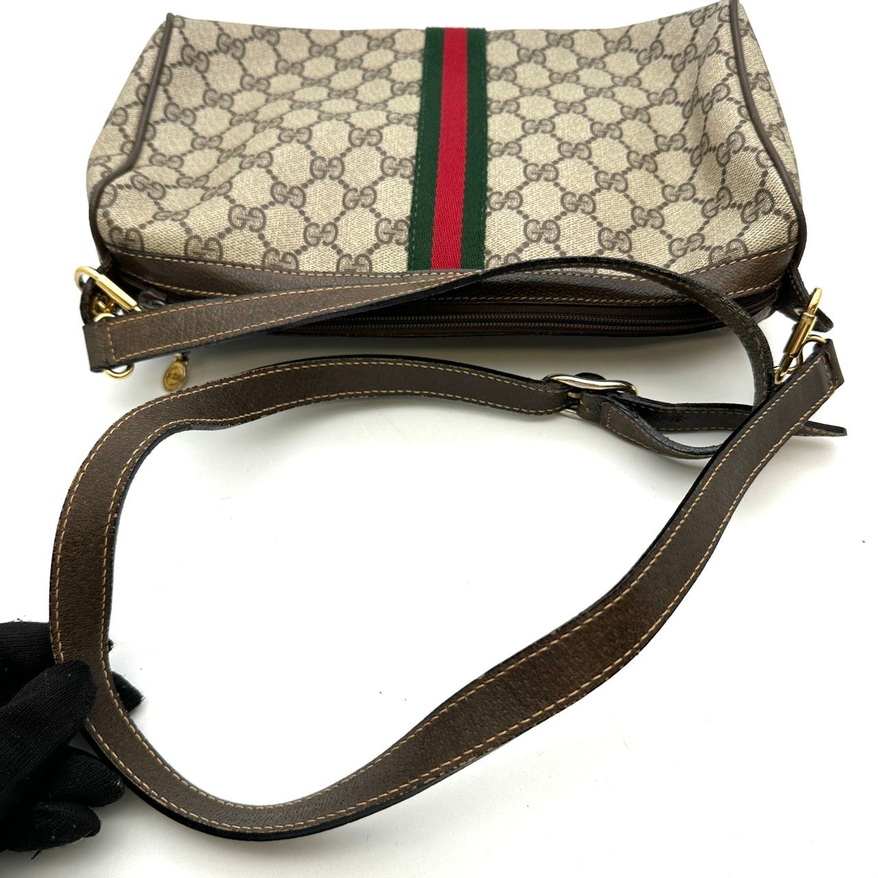 Gucci GG Supreme Sherry Shoulder Bag Brown Vintage — view 4