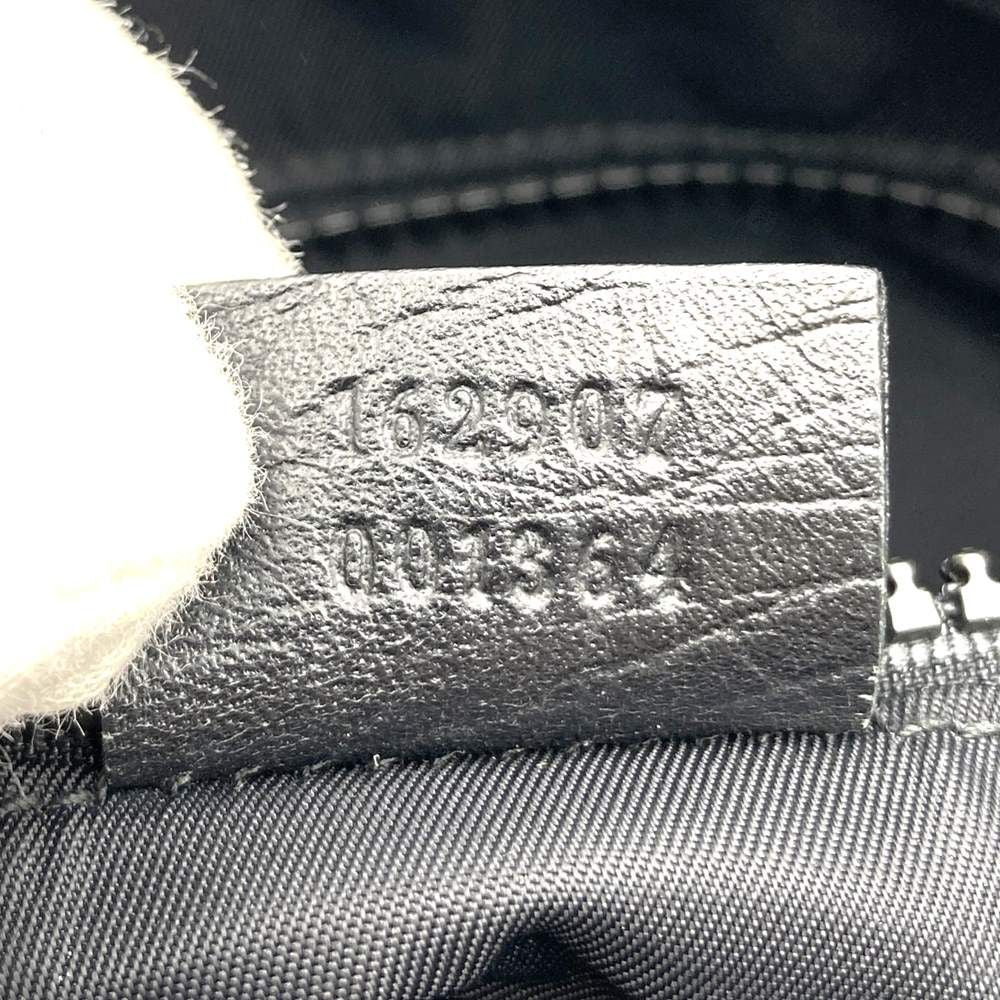 Gucci GG Supreme Shoulder Bag Black — view 8