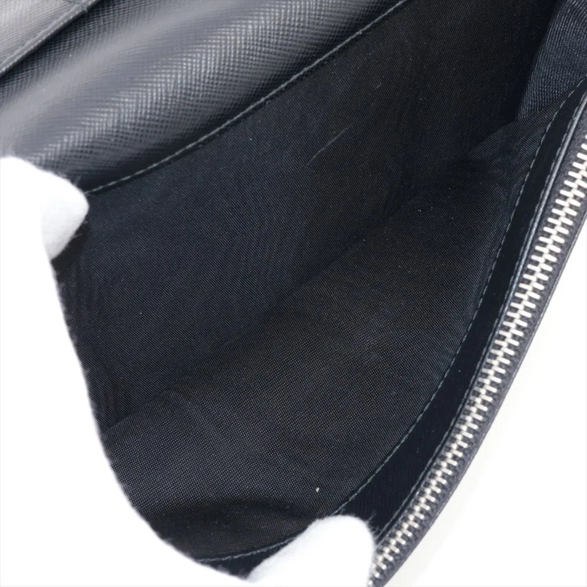 Prada Saffiano Leather Wallet Bifold Black — view 4