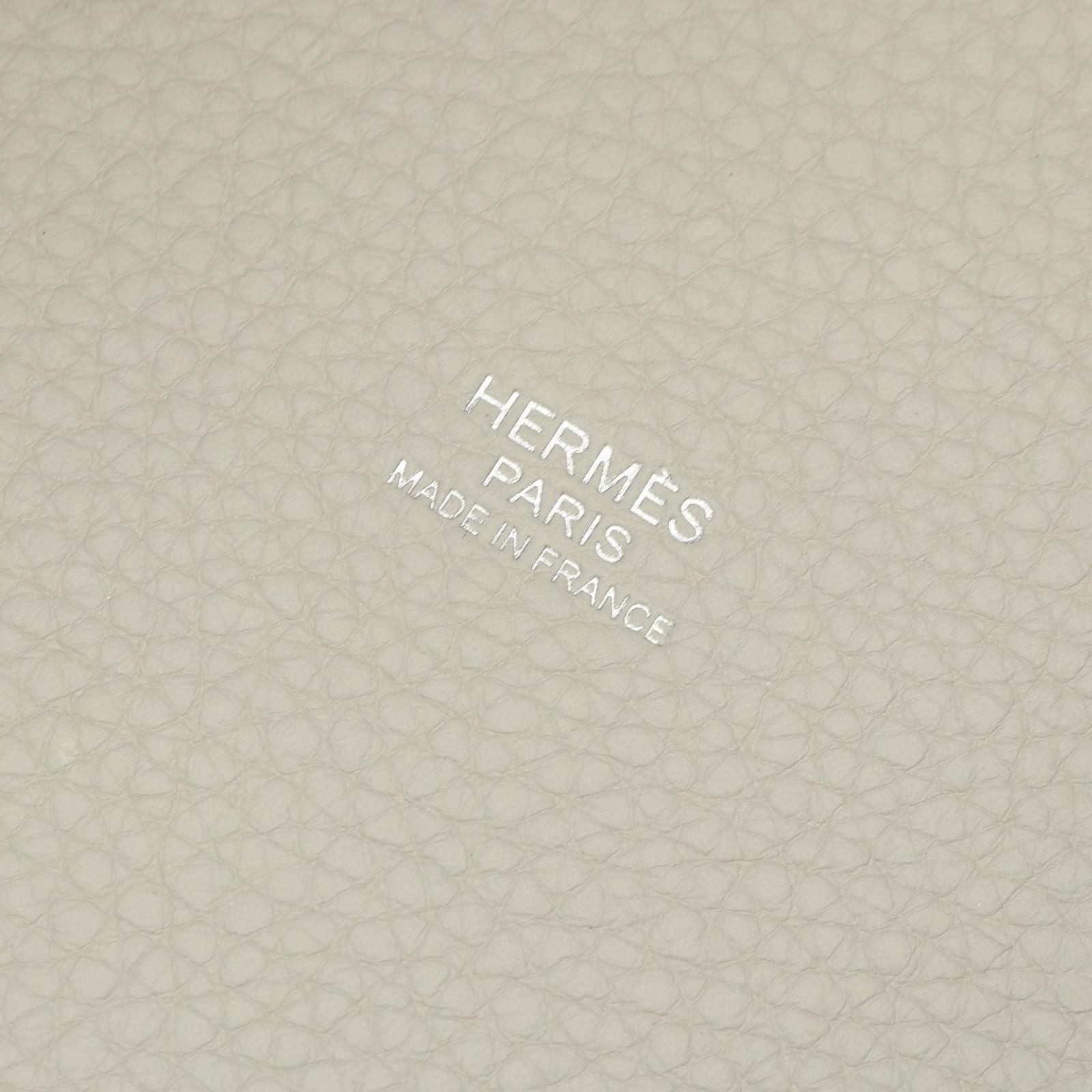Hermes Handbag Picotin Lock PM Pearl Gray — view 4
