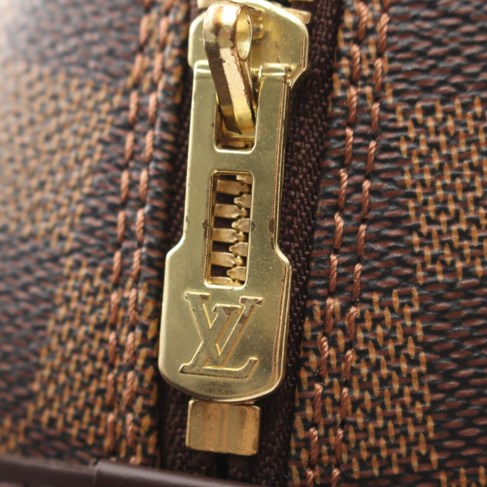 Louis Vuitton Handbag Alma Canvas Leather — view 8