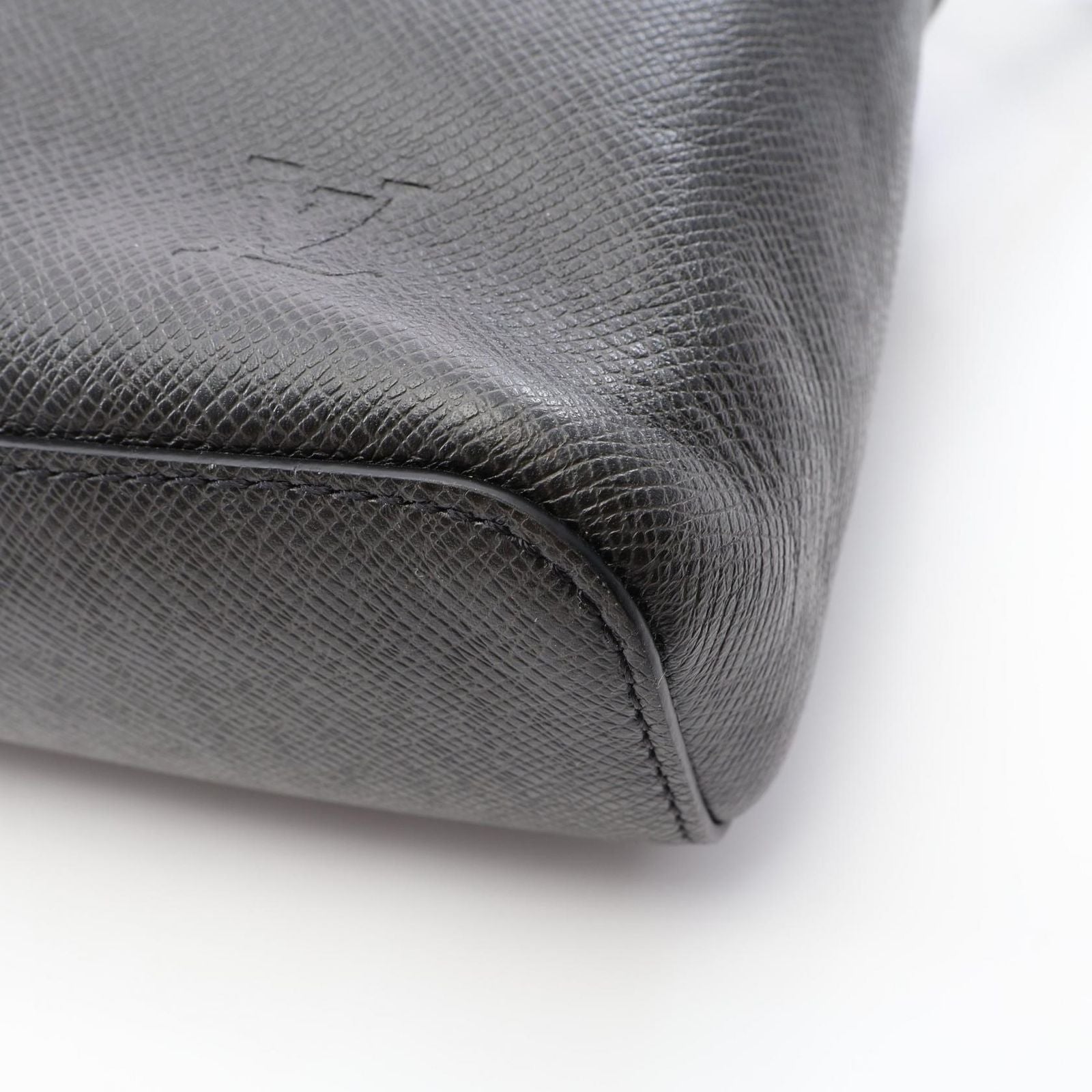 Louis Vuitton Shoulder Bag Anton Messenger PM Ardoise Leather — view 7