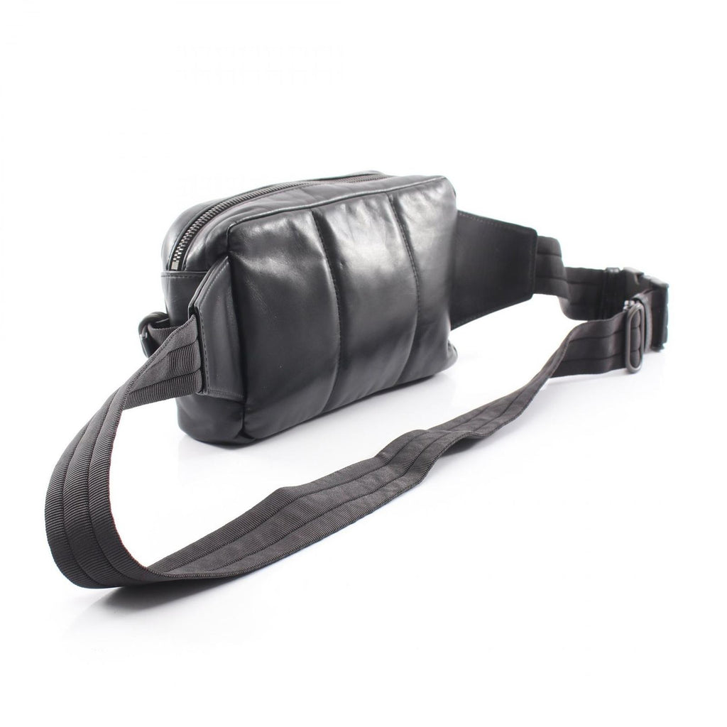 Bottega Veneta Waist Bag Intrecciato Black — view 2