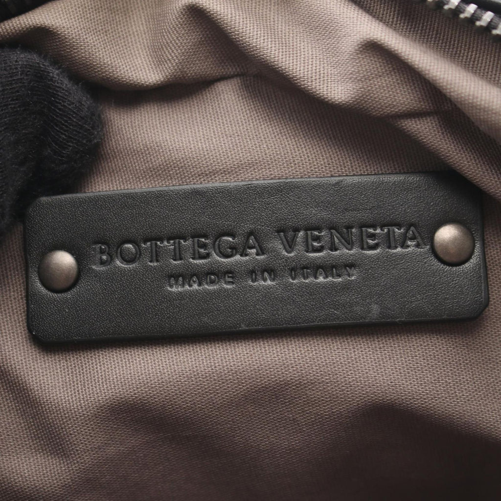 Bottega Veneta Waist Bag Intrecciato Black — view 4