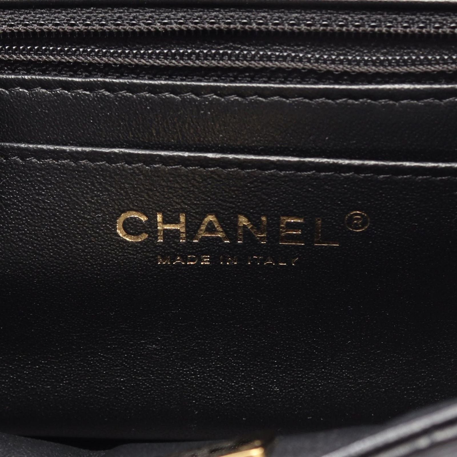 Chanel Shoulder Bag Mini Quilted Black Lambskin Chain — view 4