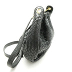Bottega Veneta Intrecciato Drawstring Shoulder Bag Leather — view 4
