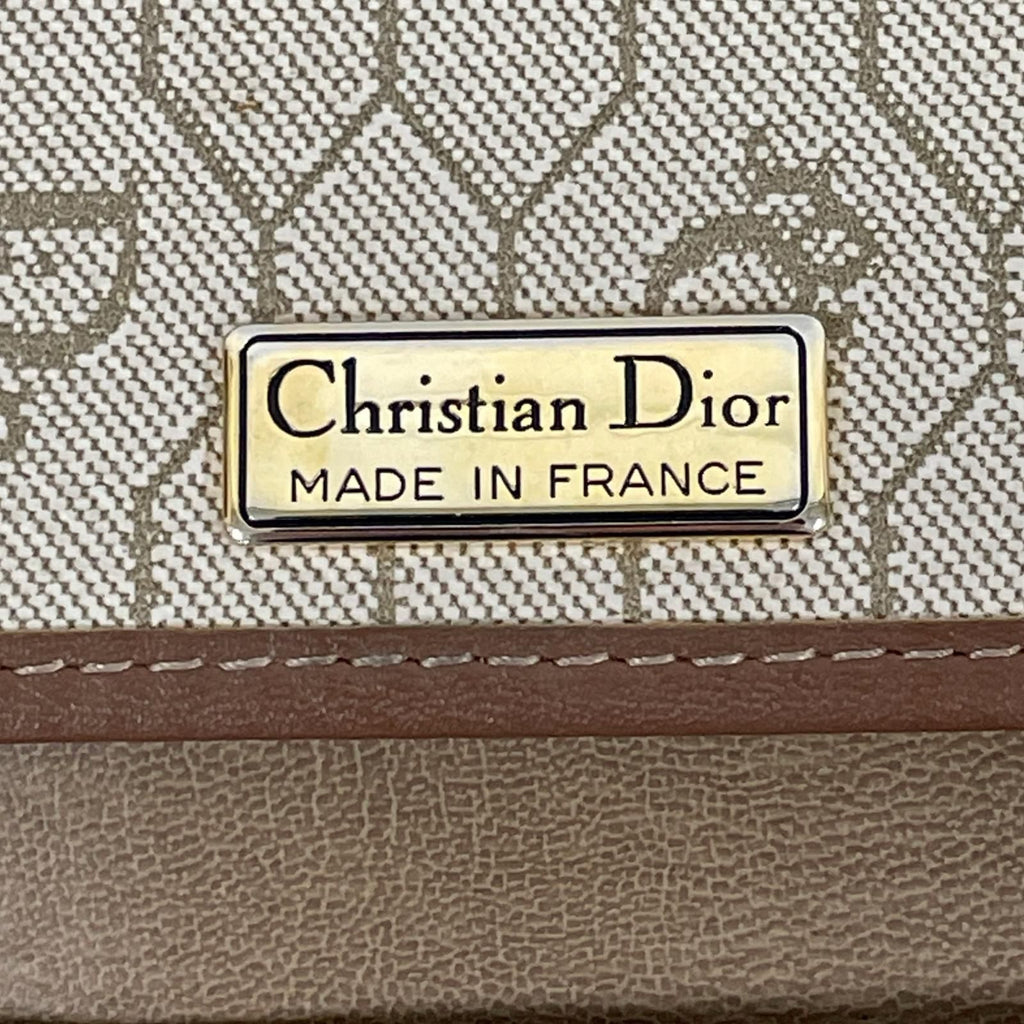 Dior Honeycomb Pattern Chain Shoulder Bag Beige — view 4