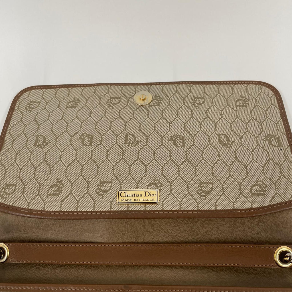 Dior Honeycomb Pattern Chain Shoulder Bag Beige — view 5