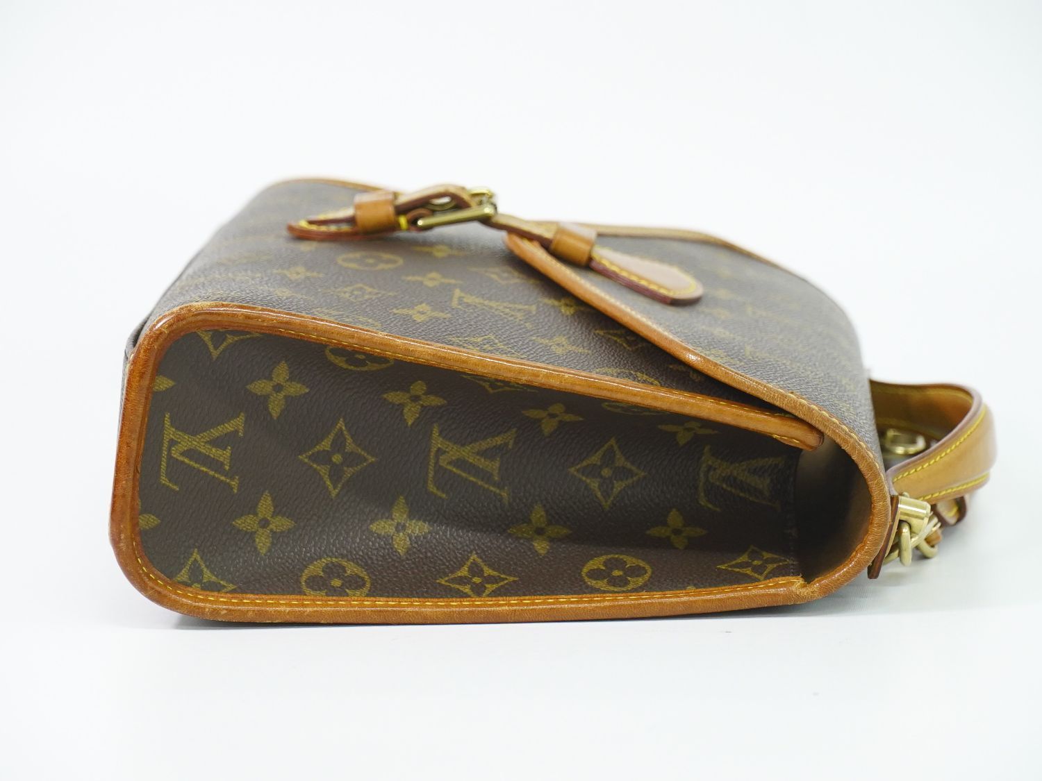 Louis Vuitton LV Bel Air Monogram 2-Way Shoulder Bag Pochette Brown — view 4
