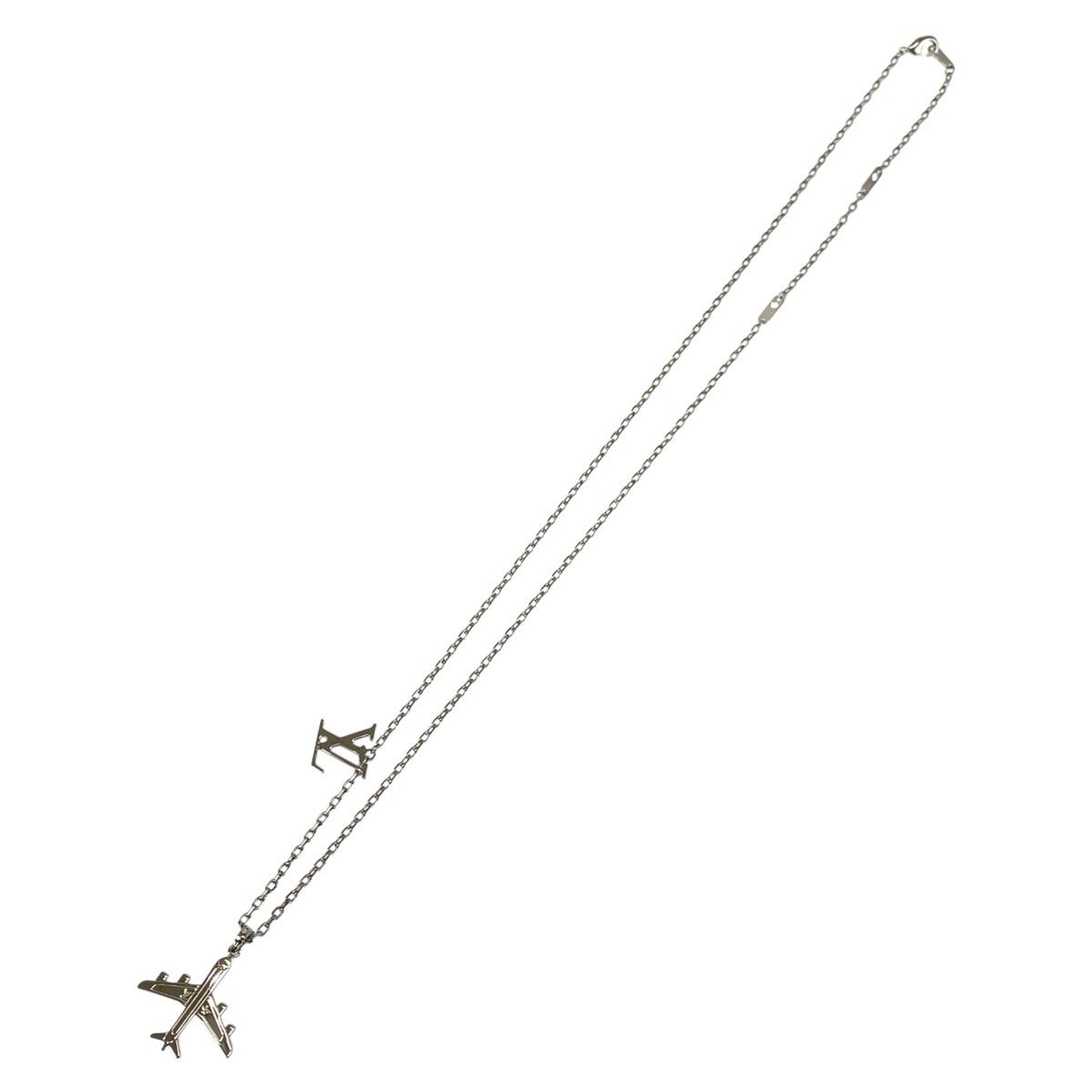 Louis Vuitton Pendant LV Plain Silver Metal Necklace — view 3