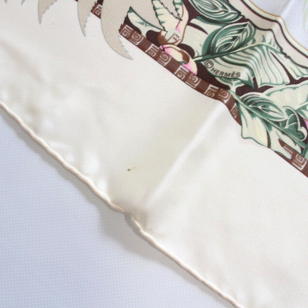 Hermes Carre 90 Scarf Aloha Silk 100% White Pawn — view 6