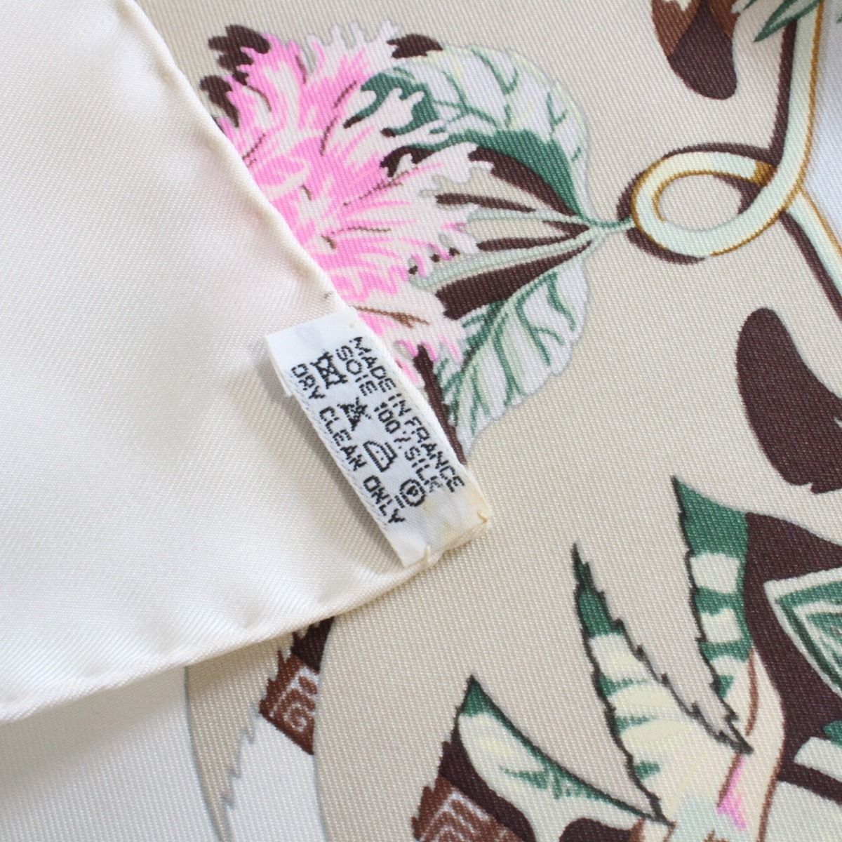 Hermes Carre 90 Scarf Aloha Silk 100% White Pawn — view 9