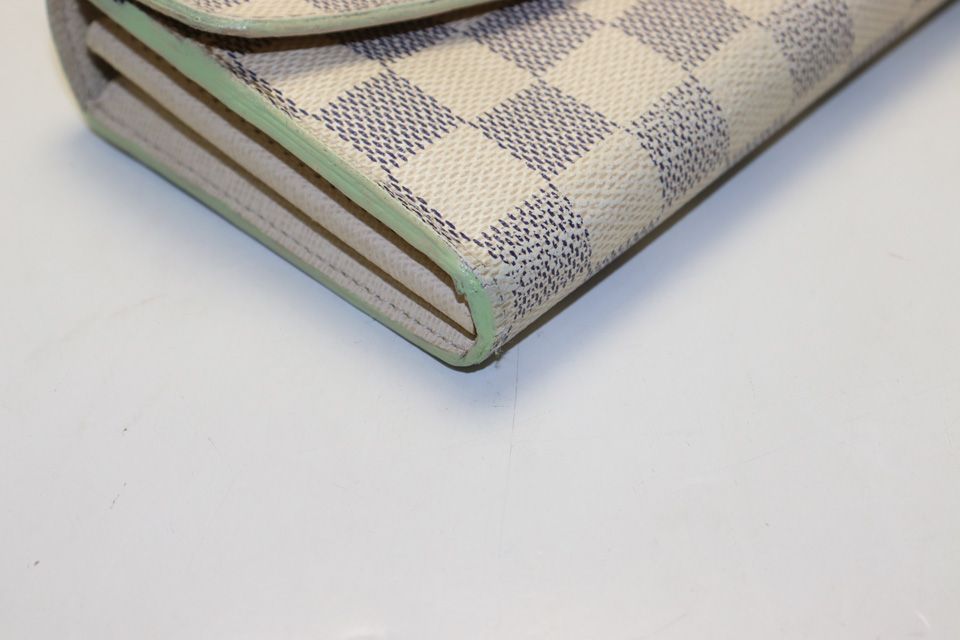 Louis Vuitton Damier Azur Portefeuille Sarah Leather Bifold Wallet — view 5