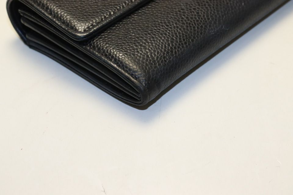 Chanel Caviar Leather CC Logo Bifold Wallet — view 5