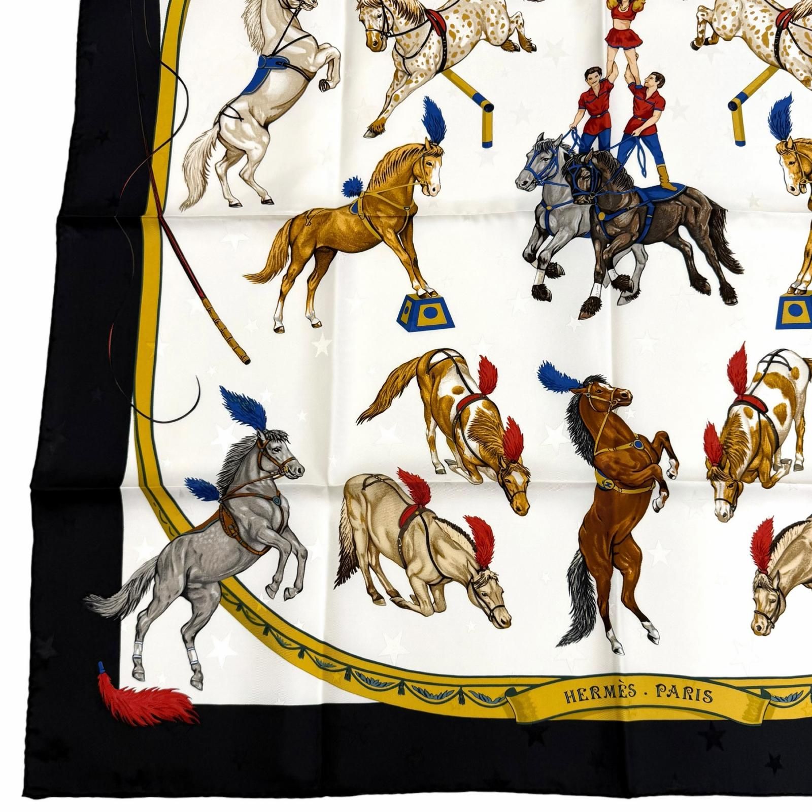 Hermes Carre 90 en Piste on Stage Silk 100% Scarf White Black — view 6