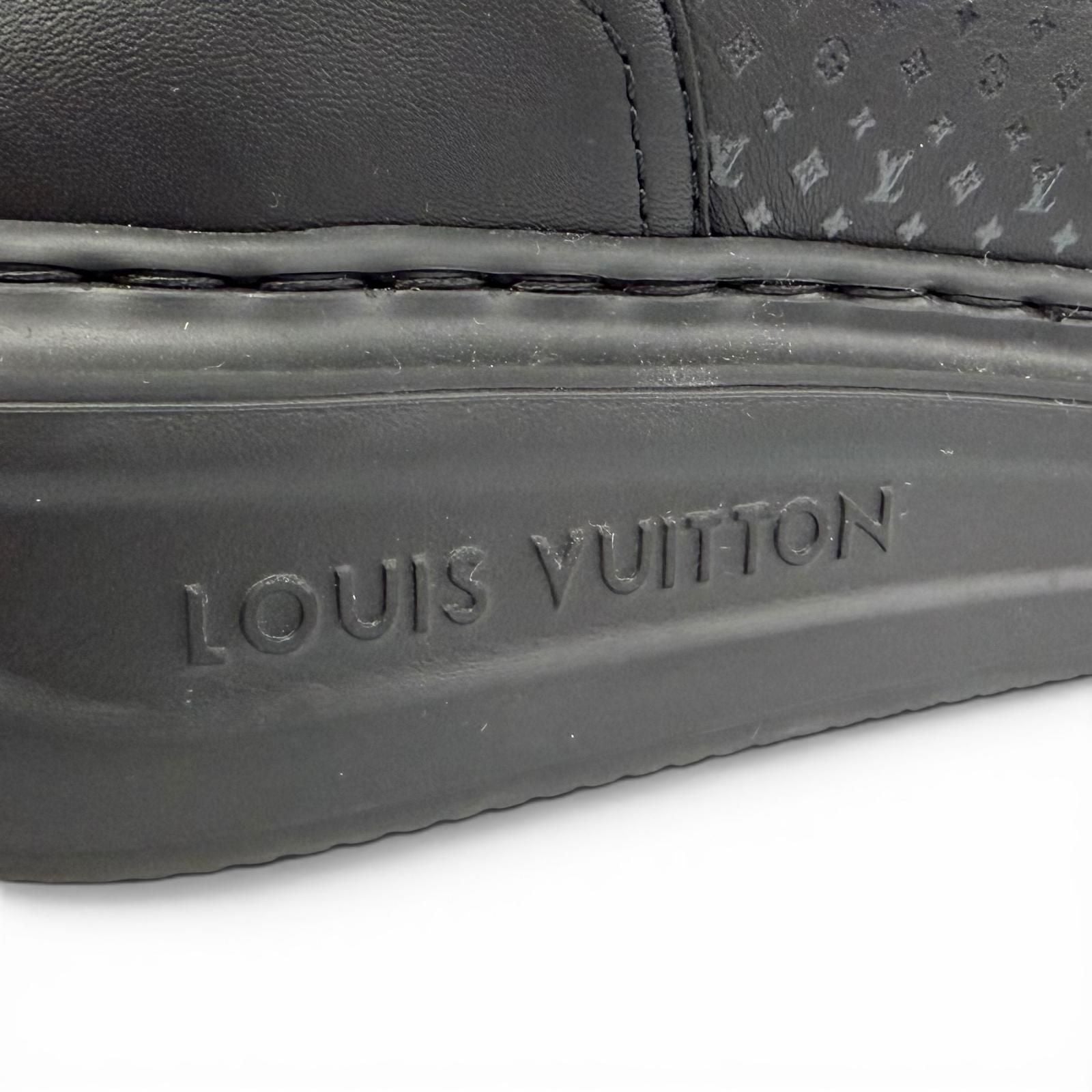 Louis Vuitton 2025 7.5 172700 Sneaker — view 9