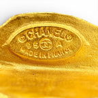 Chanel Vintage CC Logo Brooch with Fringe Gold — view 5