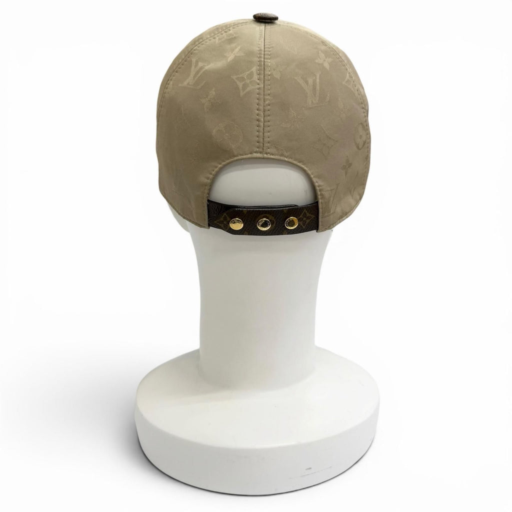 Louis Vuitton Cap My Essential Monogram Canvas Silk Mixed Cap — view 5