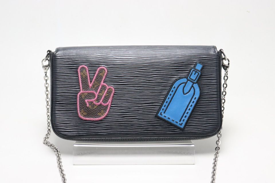 Louis Vuitton Epi Pochette Felicie LV Streets Leather Chain Wallet Shoulder — view 2