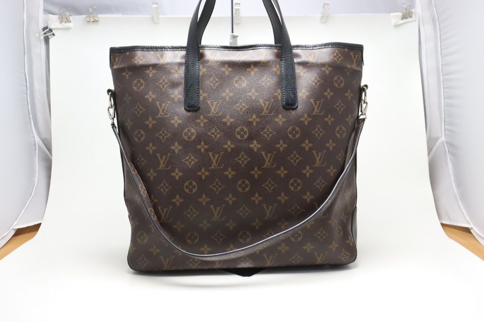 Louis Vuitton Monogram Macassar Davis Leather 2-Way Tote — view 2