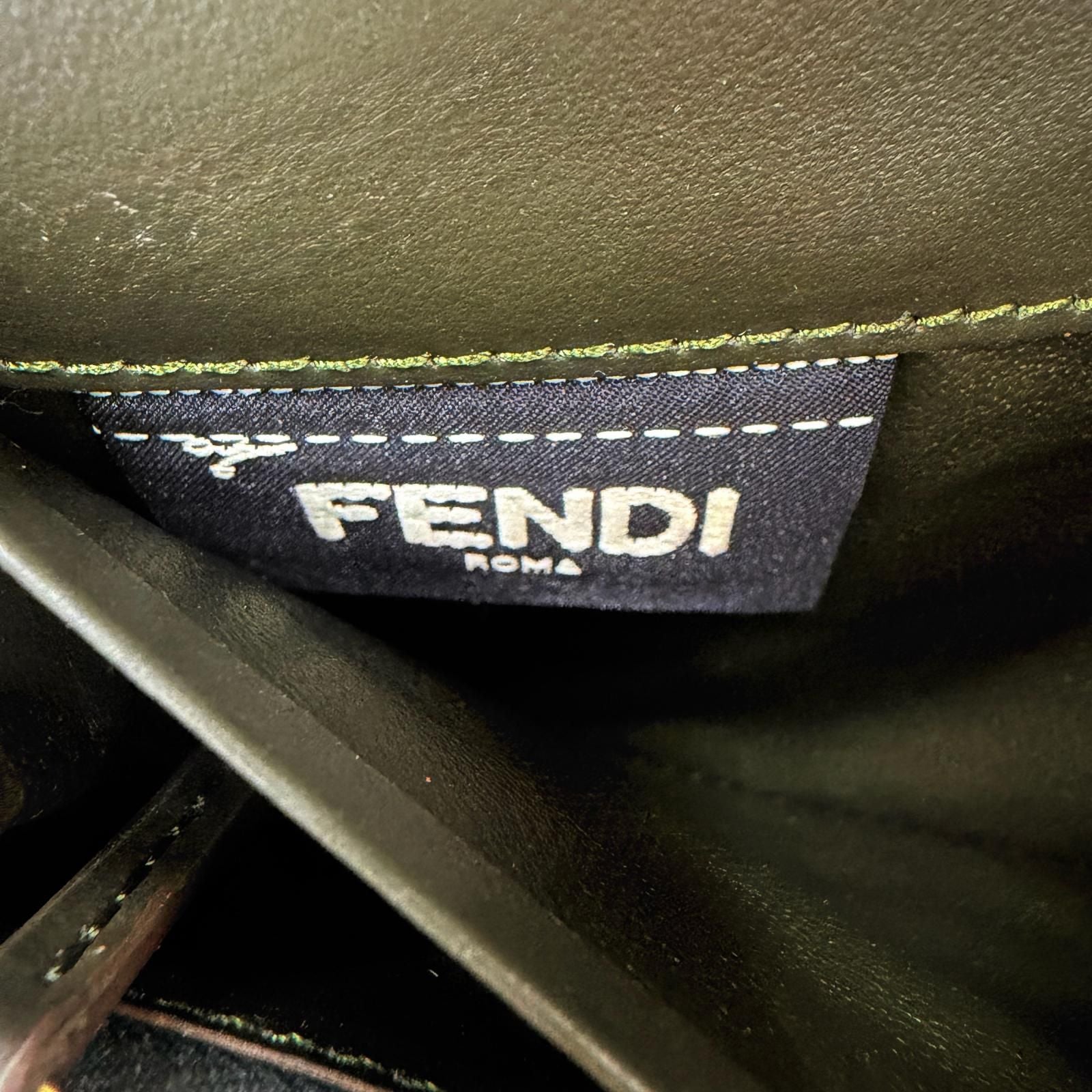 Fendi Peekaboo Leather Continental Wallet Dark Green Gold — view 9