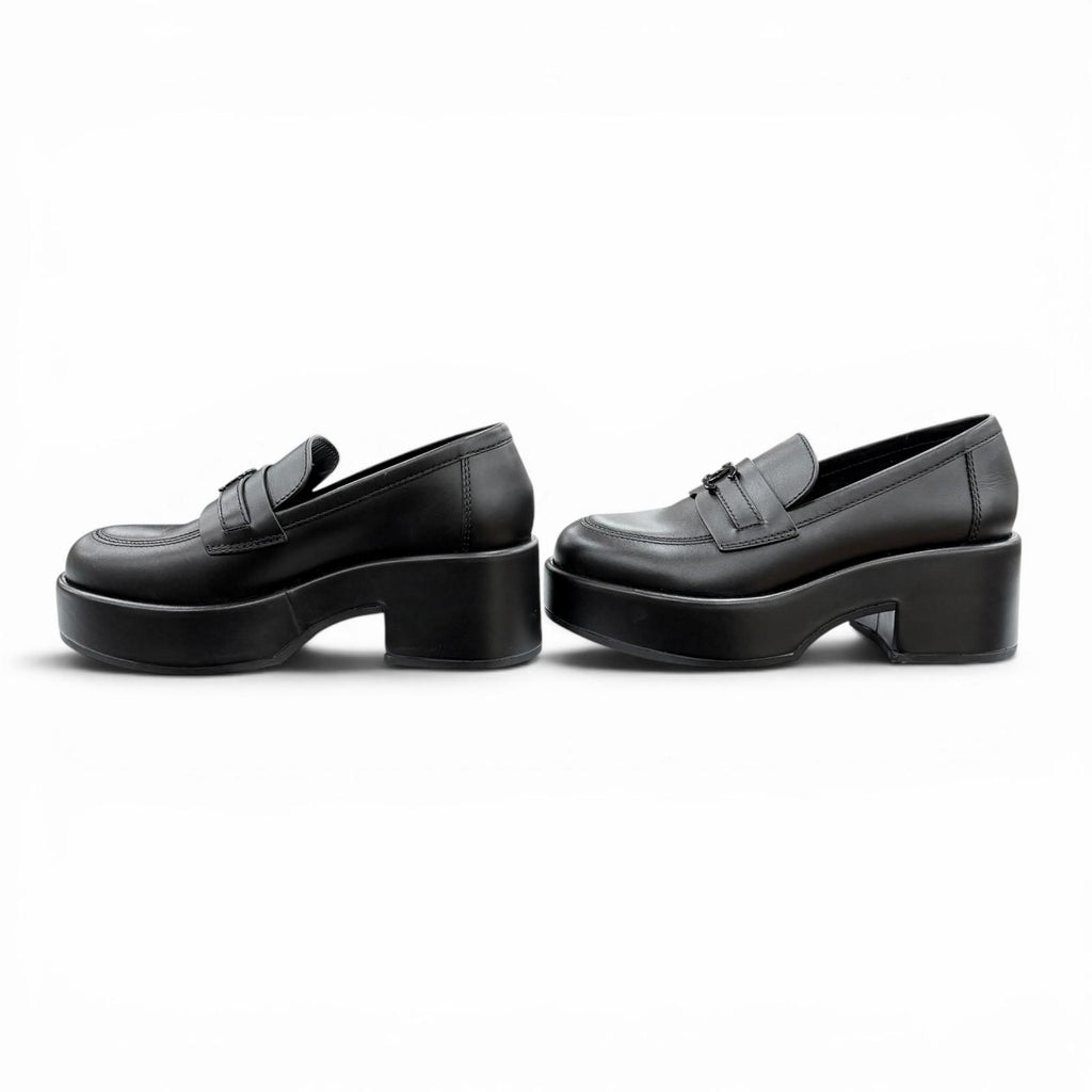 Chanel CC Logo with Thick Sole Leather Loafers Black — view 3
