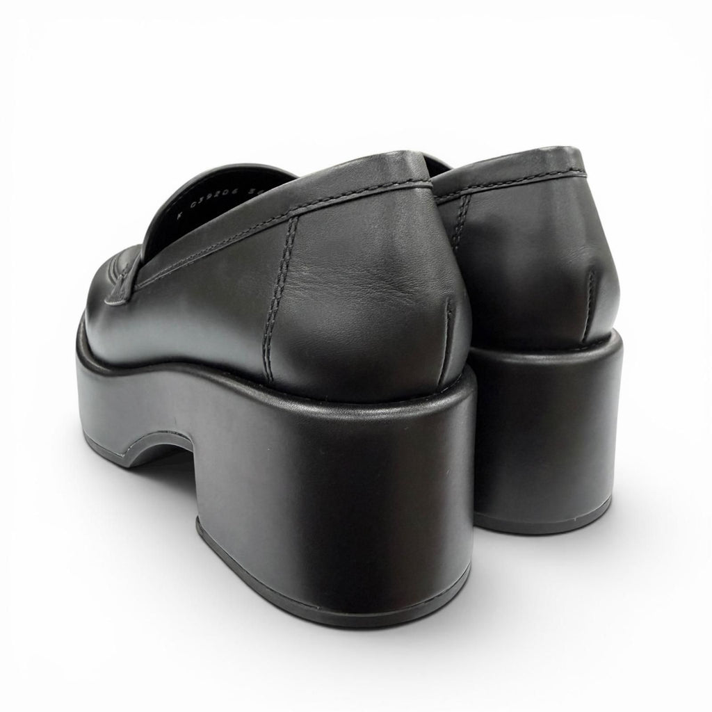 Chanel CC Logo with Thick Sole Leather Loafers Black — view 6