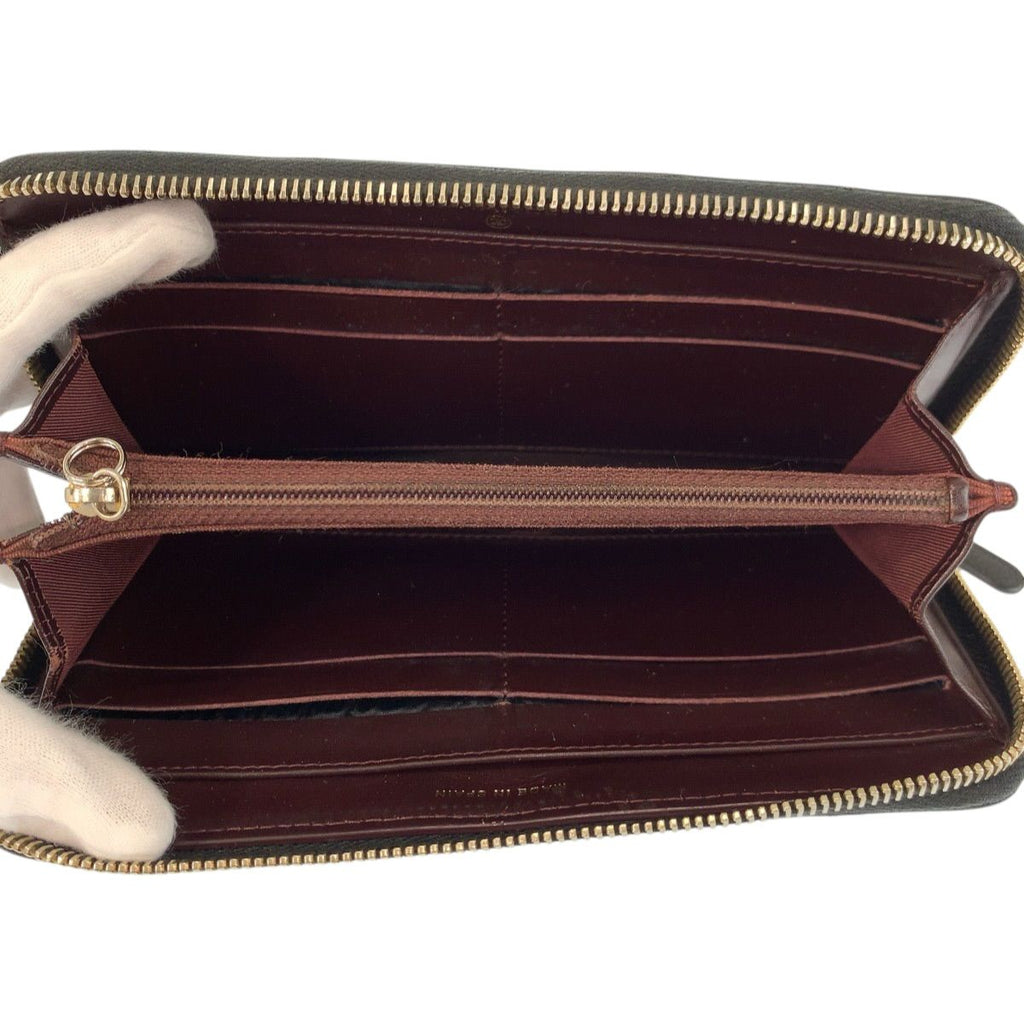 Chanel Quilted CC Logo Black Gold Leather Wallet — view 4