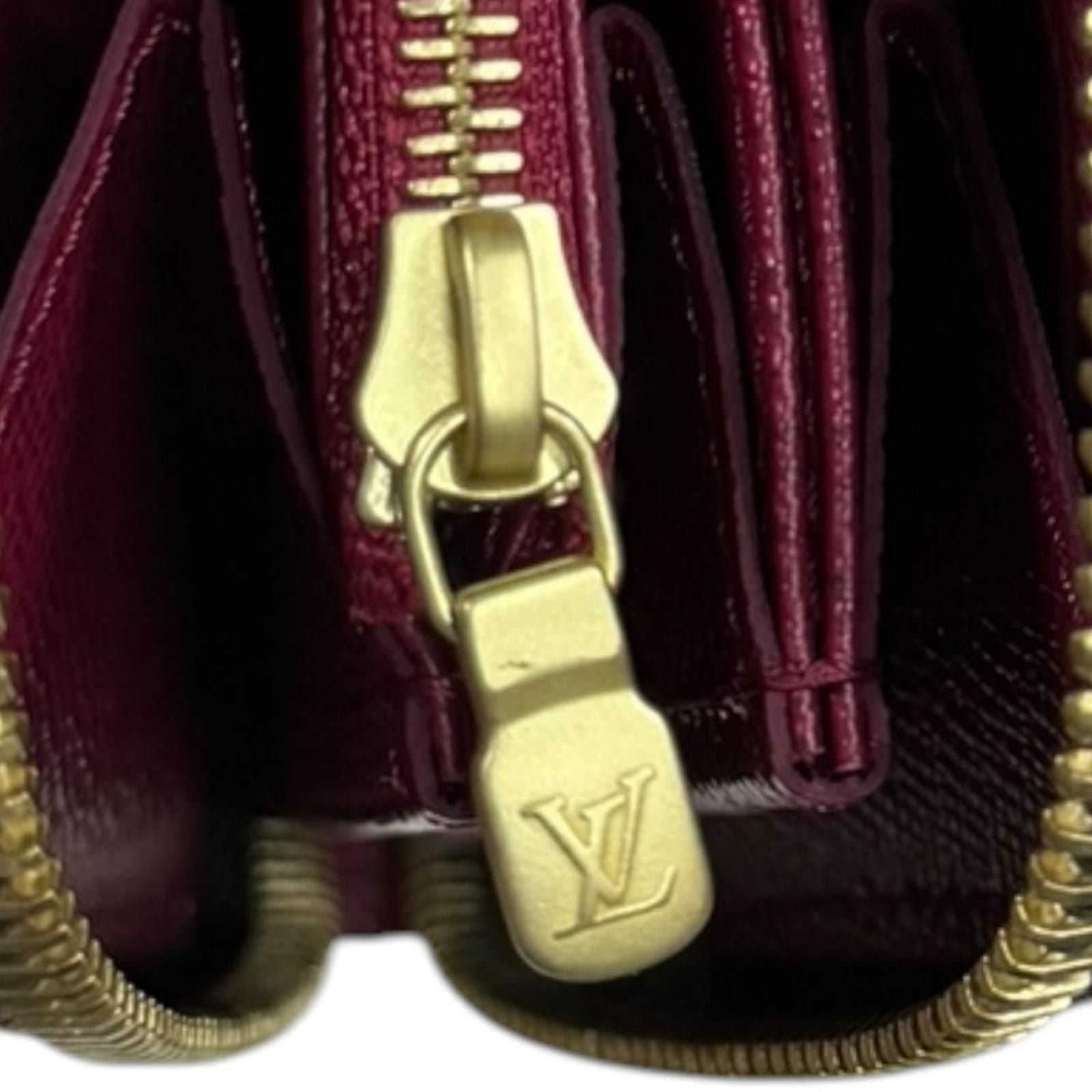 Louis Vuitton Zippy Wallet Monogram Canvas — view 8