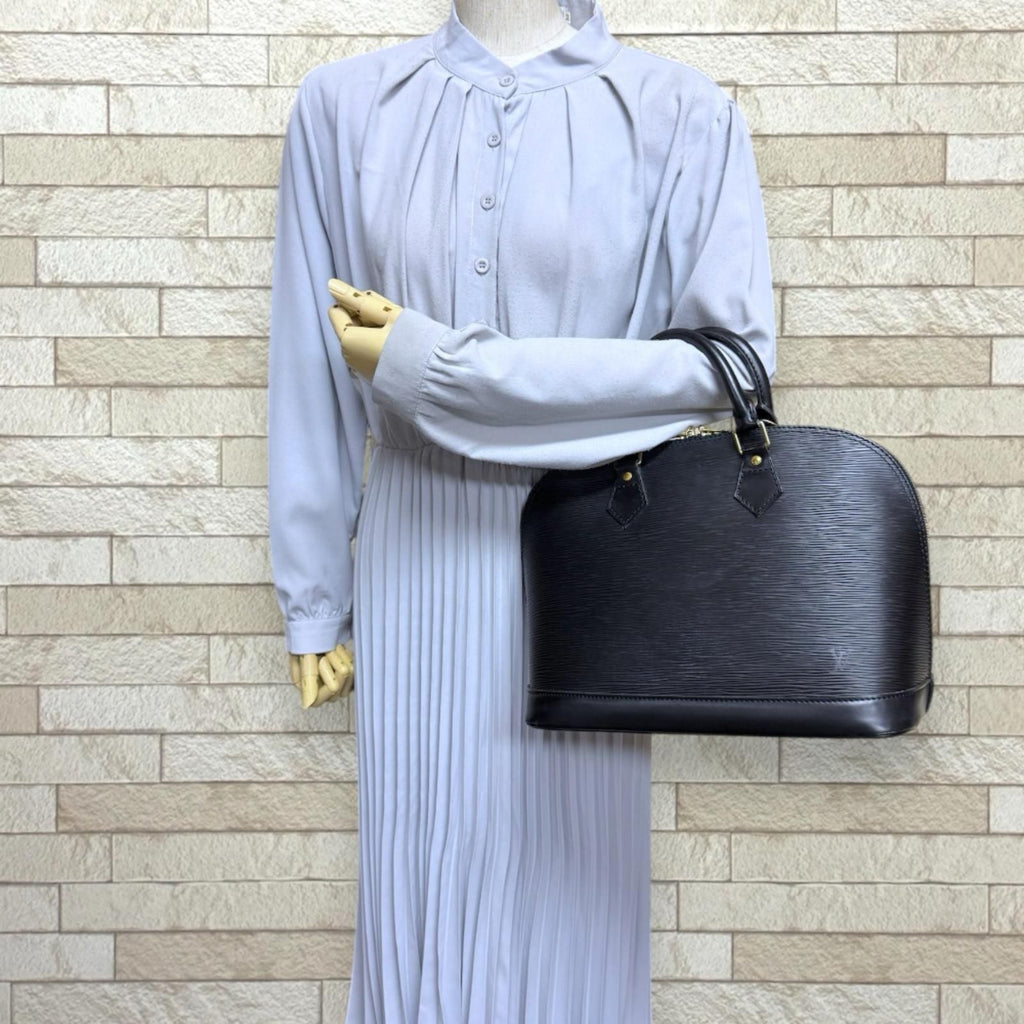Louis Vuitton Alma Epi Handbag Black — view 2