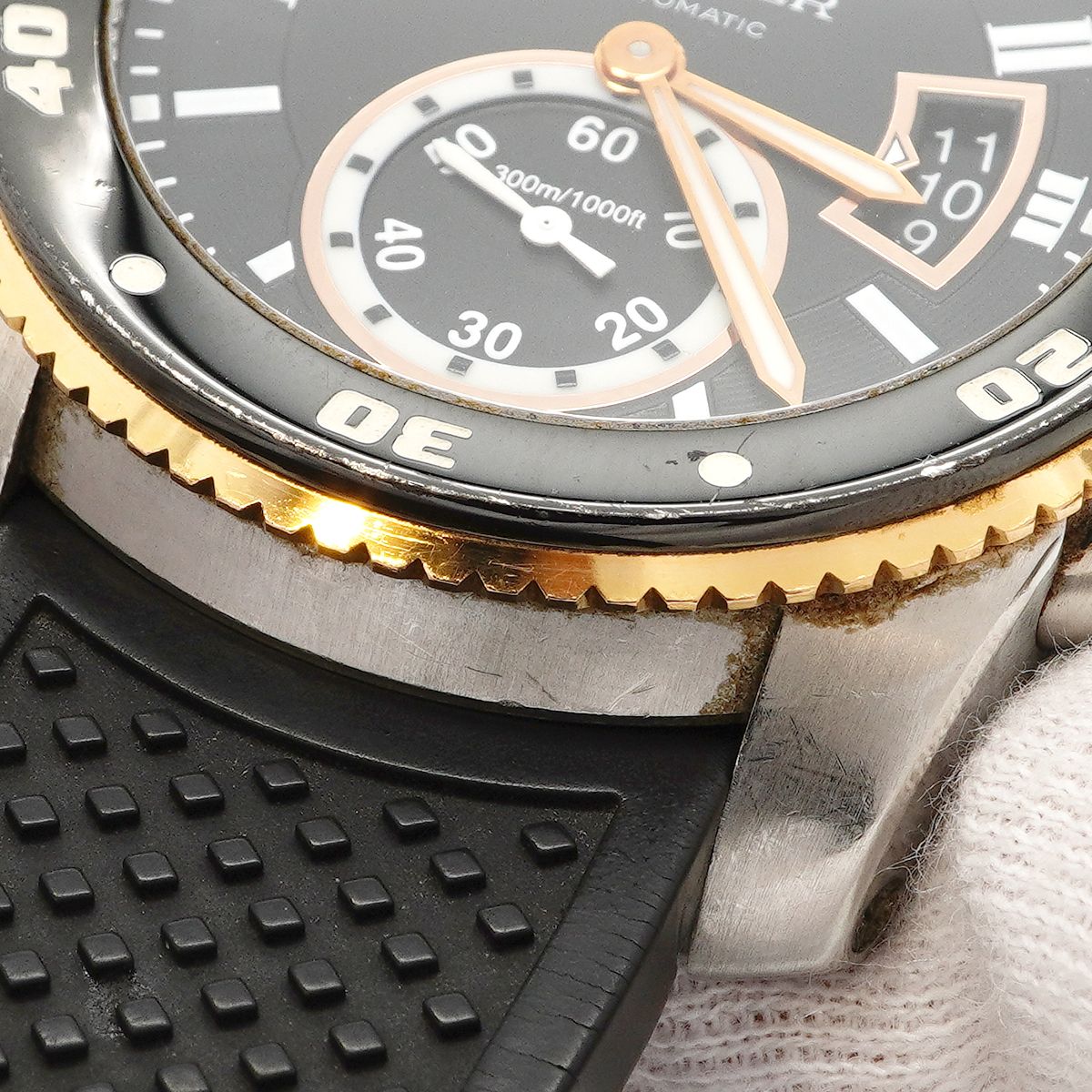 Cartier Caliber Black Dial Watch — view 8