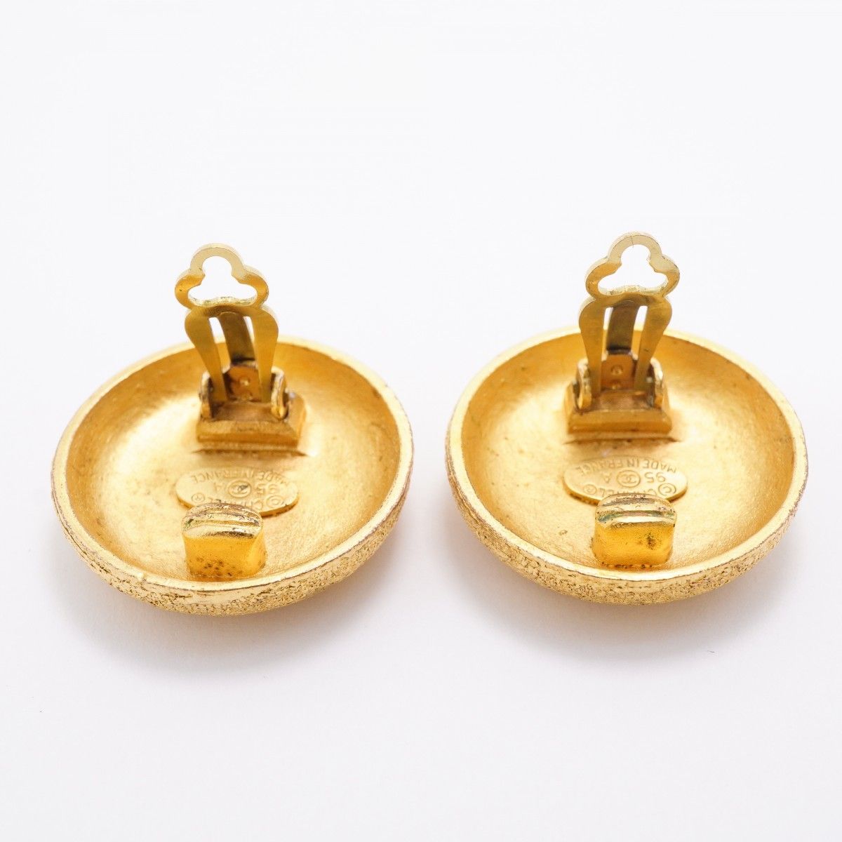 Chanel Earrings Vintage CC Logo Round — view 7