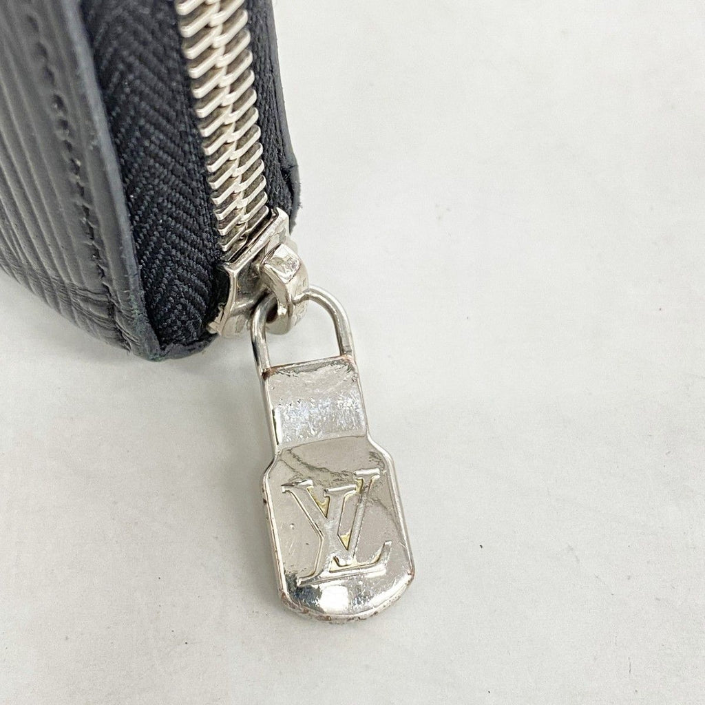 Louis Vuitton Wallet Epi Zippy Vertical Noir — view 7