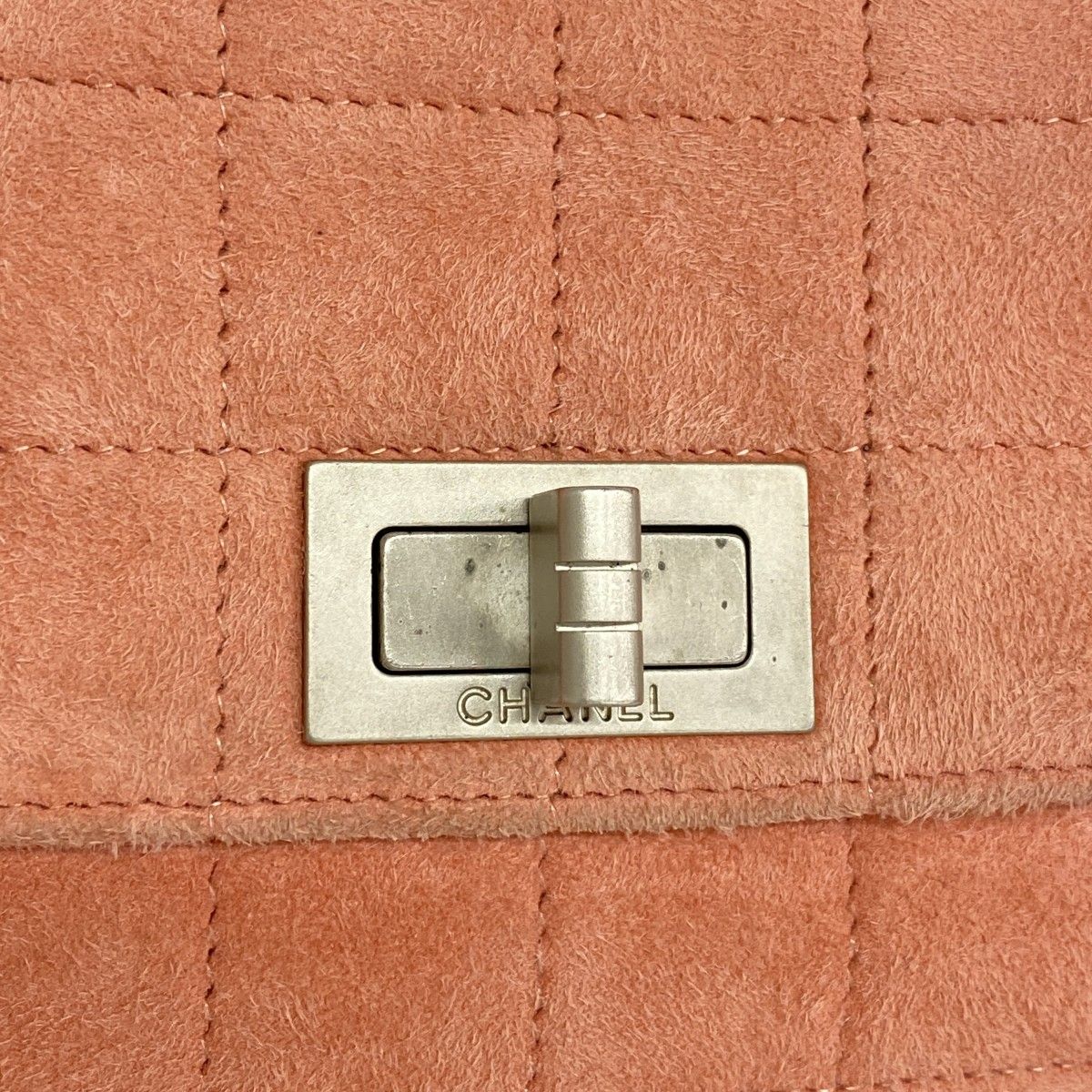 Chanel Shoulder Bag Chocolate Suede Pink Silver — view 9